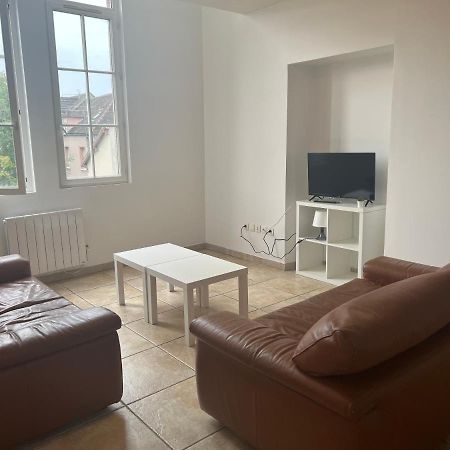 Le Relais De Saint Loup 1 A 66 Personnes Lejlighed Montereau-Fault-Yonne Eksteriør billede